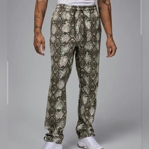 Jordan Sport Hoop Fleece Dri-FIT Snake Printed Pants ~ HF9896-133 | Men's: M NWT